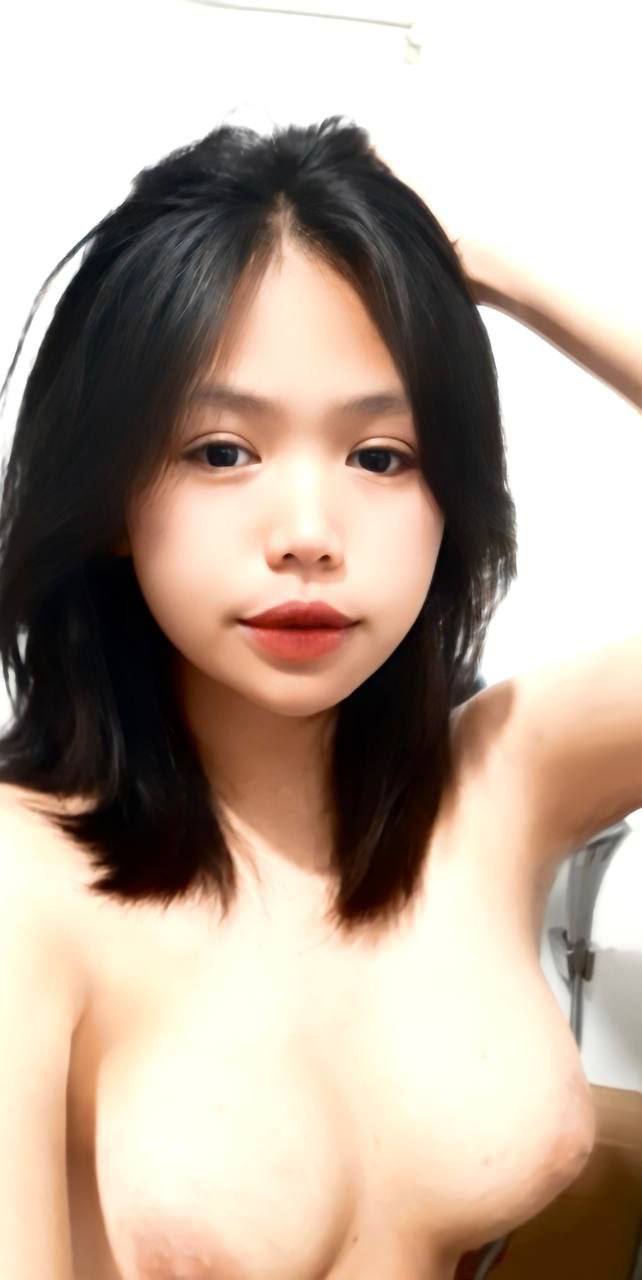 Tưởng tượng về sự trói buộc bằng mặt nạ của tôi - anh ấy quan hệ với hậu môn của tôi và tôi đạt cực khoái nhiều lần và xuất tinh trên ngực tôi